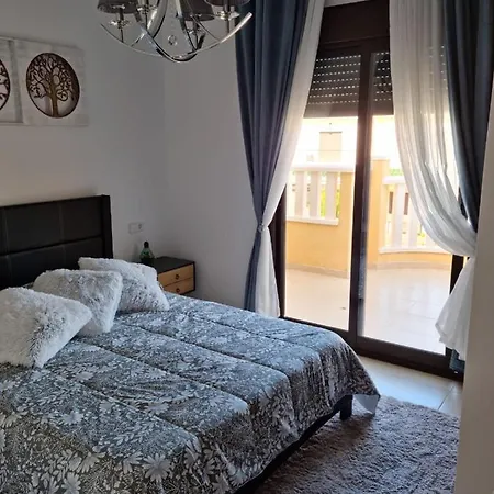 Agradable Adosado Con Piscina Ciudad Quesada