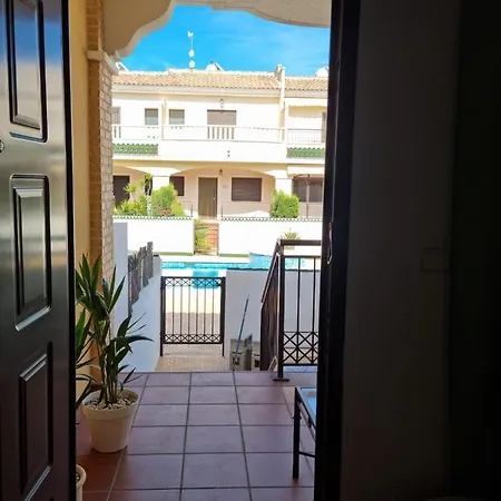 Holiday home Agradable Adosado Con Piscina