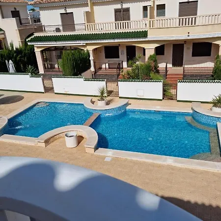 Tatil Evi Agradable Adosado Con Piscina Ciudad Quesada
